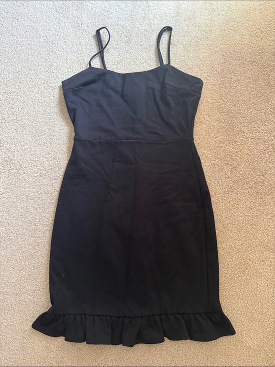 Lulus Dresses & Skirts - Lulu's Black Spaghetti-Strap Ruffle-Hem Mini Dress